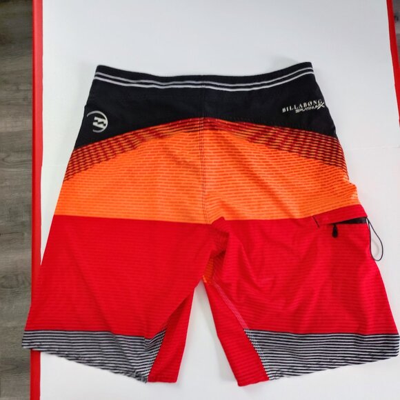 Billabong Platinum X board short men's size 32 multicolour - Picture 3 of 15